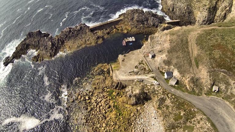 Port-abri, Bestrée, près de Lescoff (Plogoff)