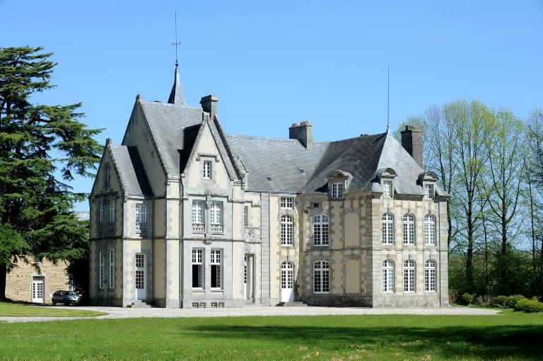 Château du Bois Février (Fleurigné fusionnée en La Chapelle-Fleurigné en 2024)