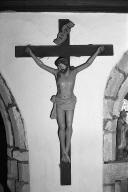 Statue (d'applique, grandeur nature) : Christ en croix, église paroissiale Saint-Paban (Pouldreuzic)