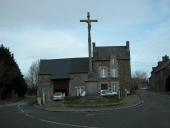 Croix monumentale dite croix de mission, le Bas Lejeard (Lillemer)