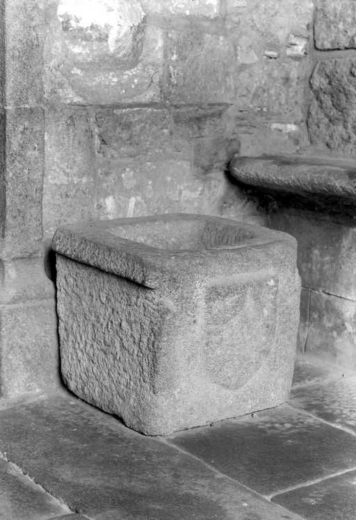 Bénitier (?), église paroissiale Saint-Judoce (Lohuec)