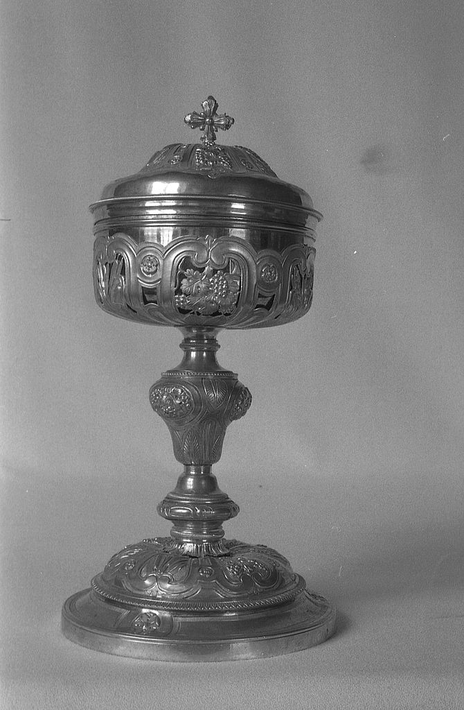 Ciboire (1), église paroissiale du Sacré-Coeur (Saint-Judoce)