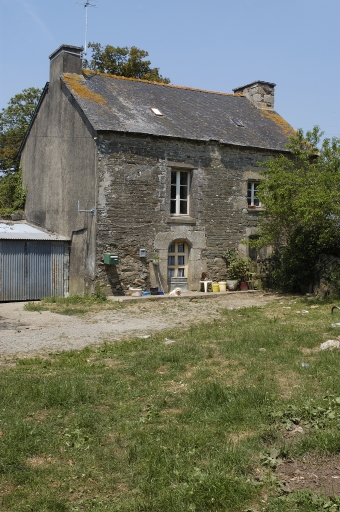 Maison, Pennaut (Pluméliau fusionnée en Pluméliau-Bieuzy en 2019)