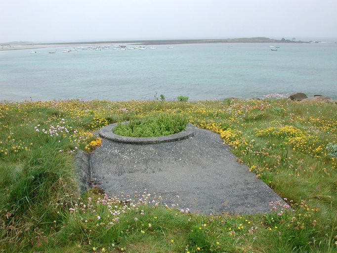 Poste d'observation dit Tobrouk n° 3, Beg ar Skeiz (Guissény)
