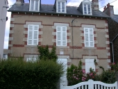 Maison dite Fleur d'Ajonc, 28 rue de la Marne (Saint-Quay-Portrieux)
