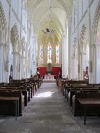 Présentation du mobilier de l'église paroissiale Saint-Pierre (Saint-Lormel)