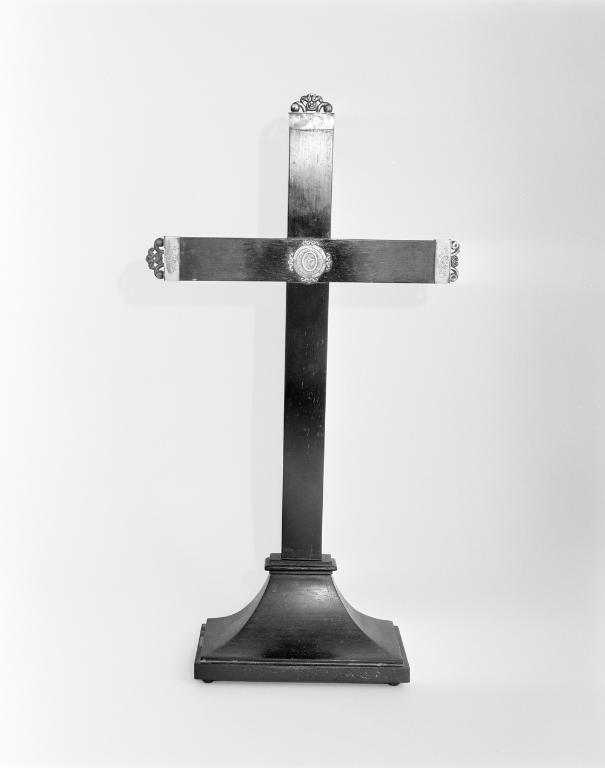 Croix reliquaire, église paroissiale Saint-Martin (Ploeren)