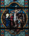 Ensemble des 14 verrières à personnages des baies 3 à 16, formant chemin de croix