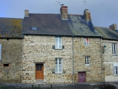 Maison, 8 rue de la Chapelle Saint-Roch, le Haut du Bourg (Torcé)