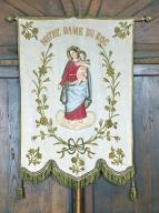 Bannière de procession : Notre-Dame-du-Roc / Christ, église Notre-Dame-du-Roc (Montautour)