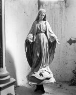 Statue (petite nature) : Immaculée Conception, église paroissiale Saint-Pierre, Saint-Paul (Quéven)