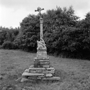 Croix monumentale, Gollen (Cast)