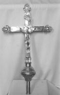 Croix de procession, église paroissiale Sainte-Agnès (Tréfumel)