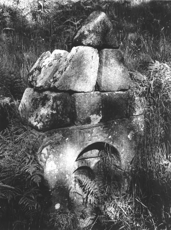 Fontaine de dévotion, Lanrien (Landudec)