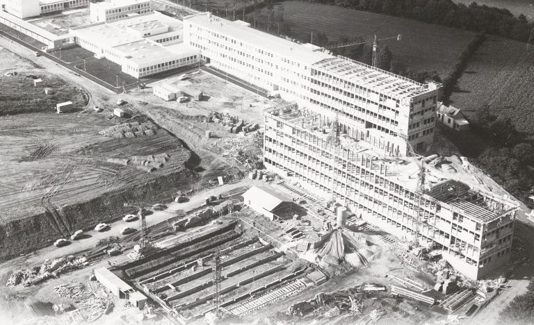 Gymnase du lycée Paul Sérusier, avenue Waldkappel (Carhaix-Plouguer)