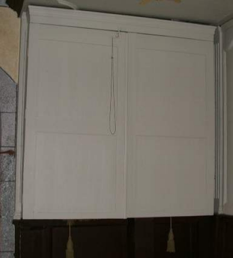 Armoire à bannières