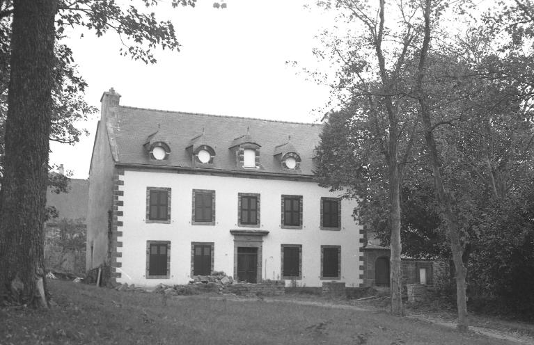 Maison, rue Yan d'Argent (Douarnenez)