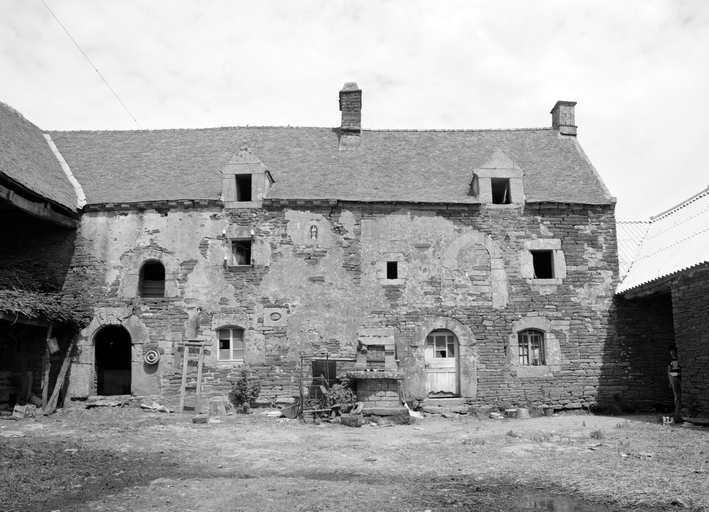 Ferme, Kerhoret (Le Sourn)