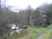 Moulin à farine de Ker Borgne, actuellement maison (Plounévez-Quintin)