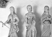 Statue (5, d'applique, petite nature) : Sainte Famille (?), chapelle Saint-Gildas (Cléguérec)