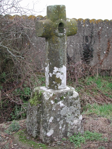 Croix de chemin, Terre Rouge (Bonnemain)