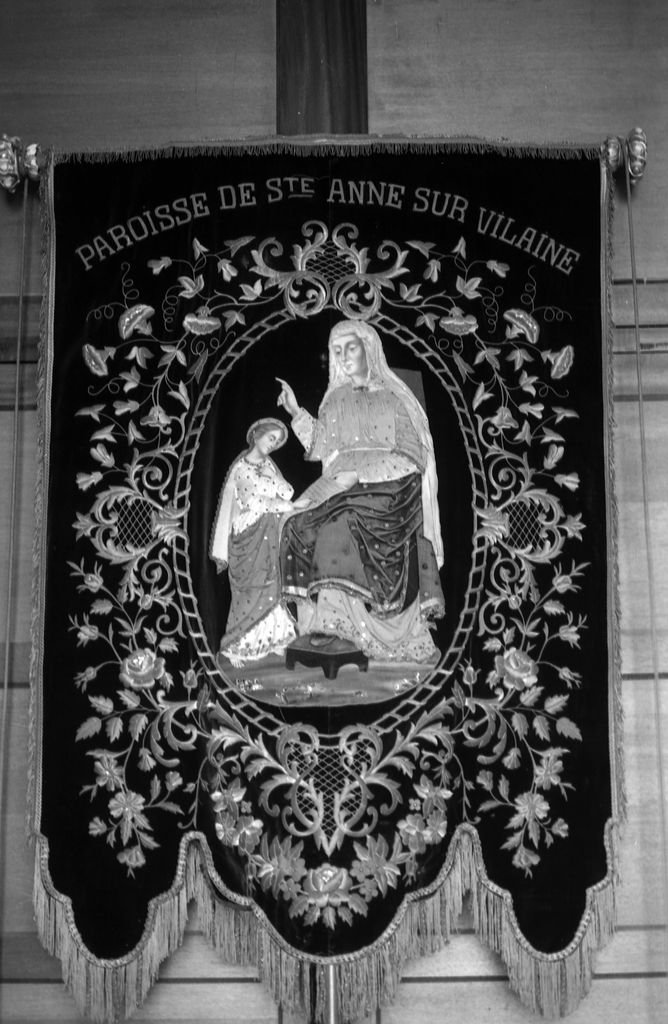 Bannière de procession : de saint Joachim et sainte Anne, église paroissiale Sainte-Anne (Sainte-Anne-sur-Vilaine)