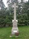 Croix monumentale des trois provinces, la Poincière (Le Pertre)