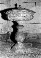 Fonts baptismaux, église paroissiale Saint-Nicolas (Port-Launay)