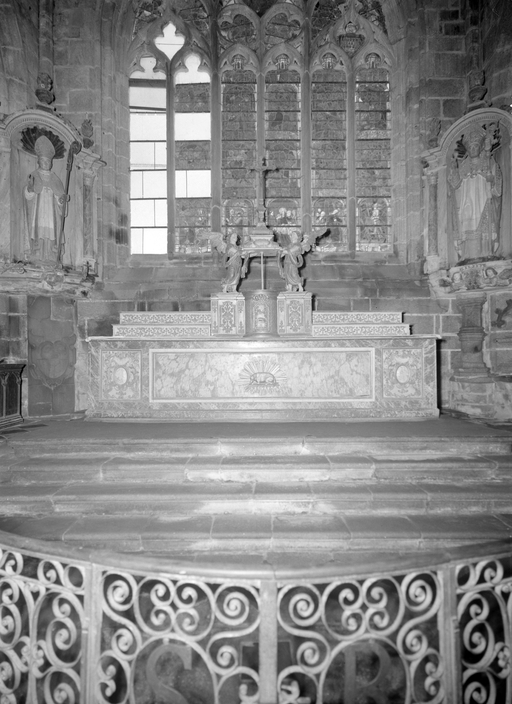 Autel, tabernacle, exposition, gradins d'autel (2) (maître-autel, tabernacle à ailes), église paroissiale Saint-Ronan (Locronan)