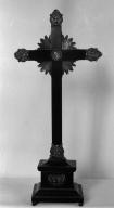 Croix-reliquaire, église paroissiale Saint-Martin (Goven)