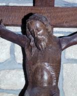 Croix : Christ en croix, chapelle Saint-Sauveur, Saint-Nicolas (Arzon)