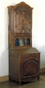 Meuble de sacristie et pupitre