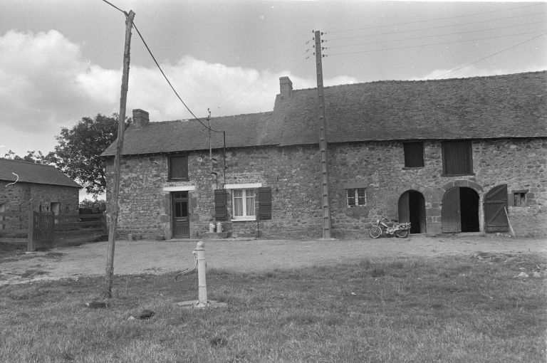 Ferme, Beauregard (Saint-Symphorien)