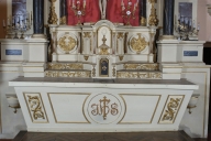 Tabernacle à ailes et gradins d'autel