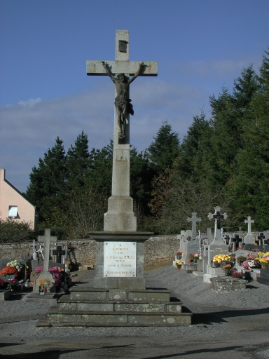 Croix de cimetière, bourg (Bruc-sur-Aff)