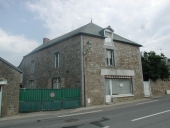 Maison, R.N. 175 (Romazy)