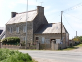 Maison, rue de l'Ancienne Gare (Plouguiel)