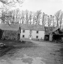 Les maisons et les fermes de la commune de Cast