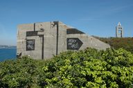 Abri bétonné allemand (Cr 336), à proximité de l'amer, dominant la batterie basse, Pointe de Cornouaille (Roscanvel)