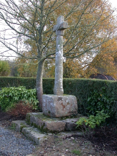 Croix de chemin, rue Berivoalan (Trébeurden)