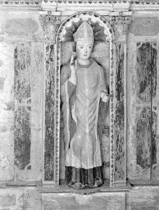Statue (d'applique, petite nature) : saint évêque non identifié, chapelle de la Madeleine (Cléguérec)