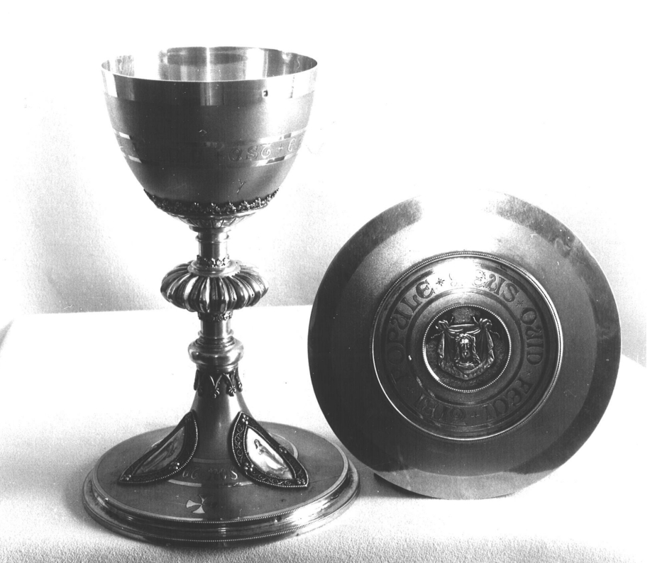 Calice, patène (3), église paroissiale Notre-Dame (Colpo)