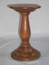 Ensemble de 9 tabourets d'église