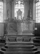 Ensemble du maître-autel : autel, tabernacle, exposition, 2 gradins d'autel, 3 degrés d'autel (Antrain fusionnée en Val-Couesnon en 2019)