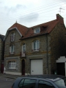 Ancienne maison à boutique, 34 rue Bigot-de-Préameneu (Rennes)