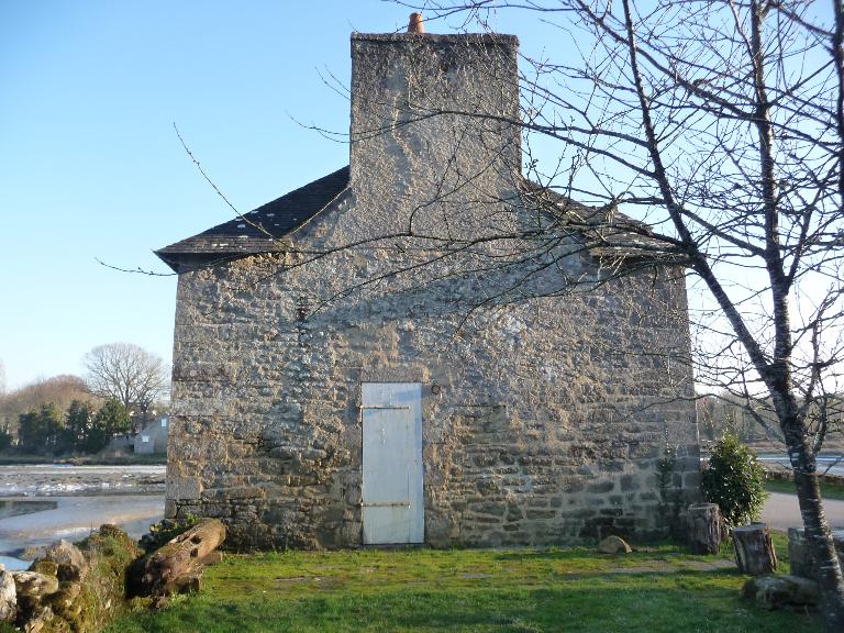 Moulin de Kervilio, actuellement atelier d'ébénisterie (Le Bono)