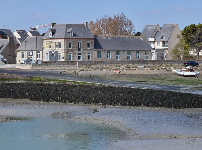 Ancienne école d'hydrographie, aujourd'hui centre nautique "Les Glénans", promenade Charles-Pace (Paimpol)