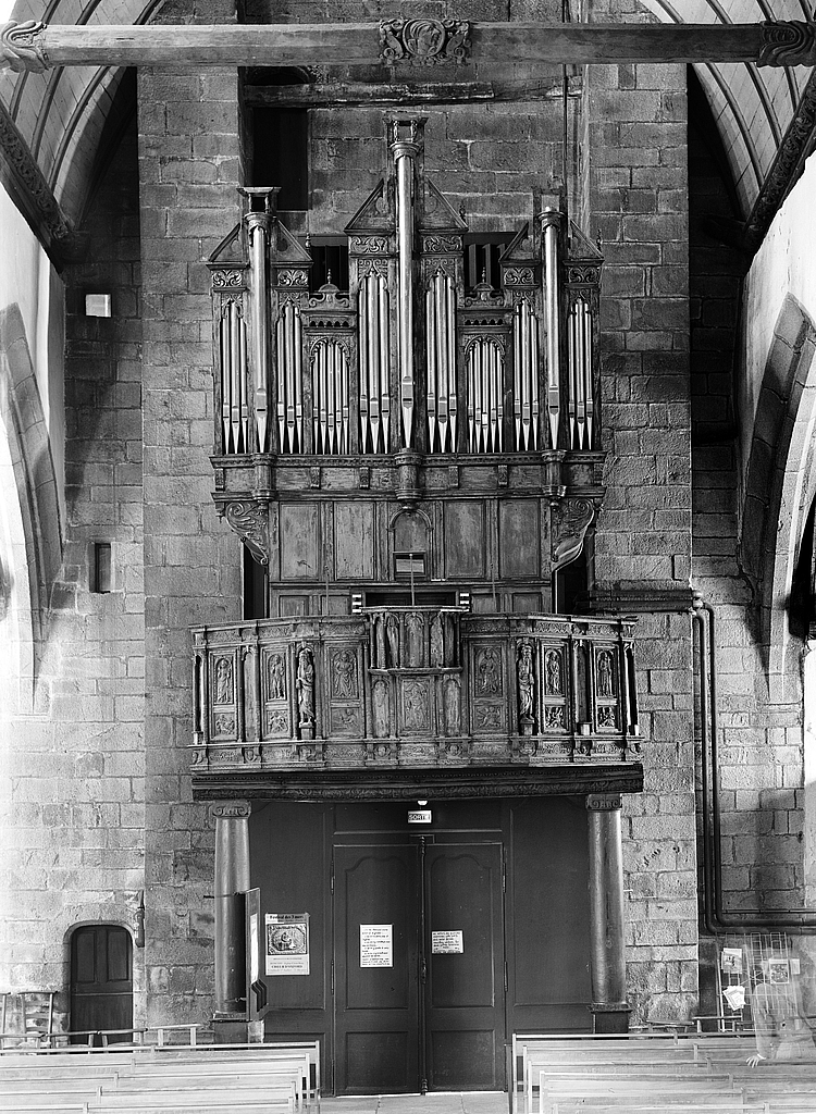 Orgue, tribune, église paroissiale Notre-Dame-de-Croas-Batz (Roscoff)