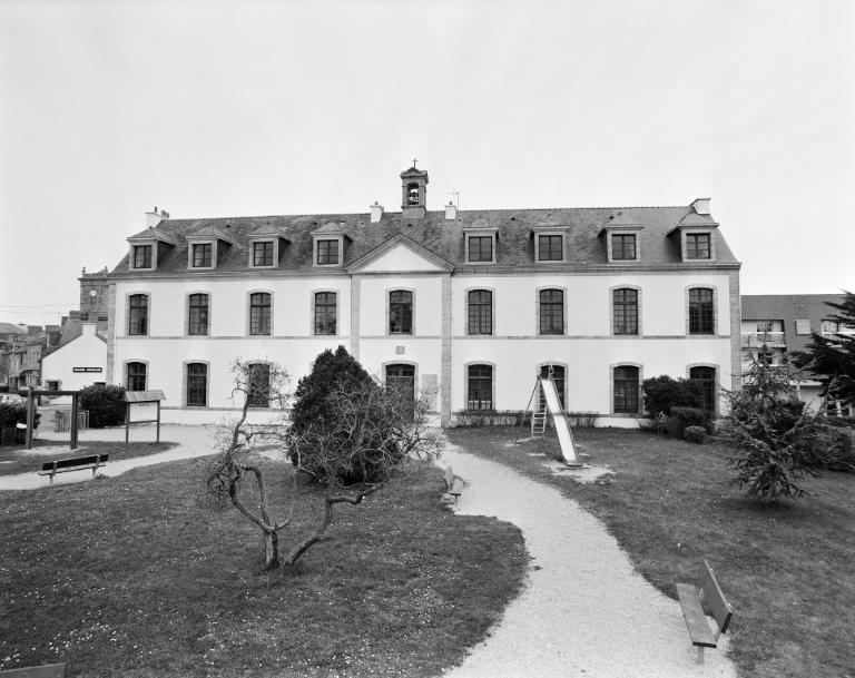 Couvent de Trinitaires, de frères de Picpus, rue Général de Gaulle (Sarzeau)