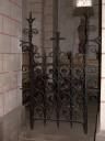 Clôture de la chapelle des fonts